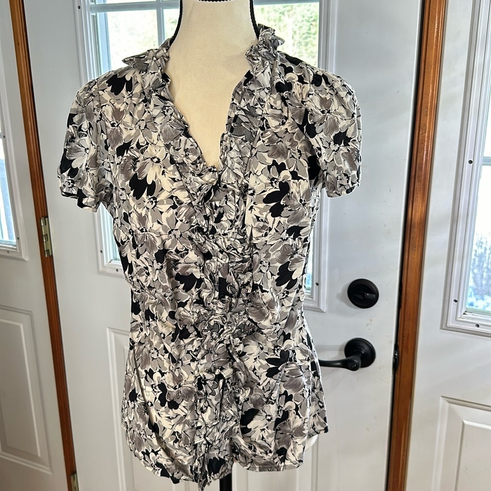 Ann Taylor Loft Floral Button Up Top
